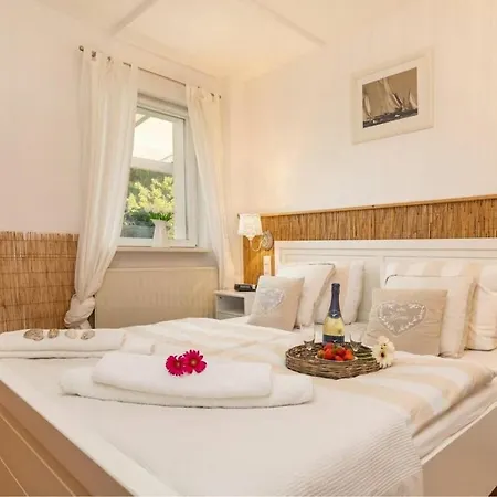 度假居 Baltic Sea Sounds 青斯特